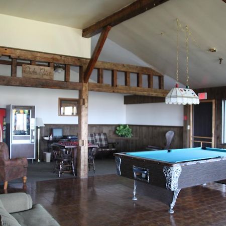 Mountain View Resort Jackman Bagian luar foto